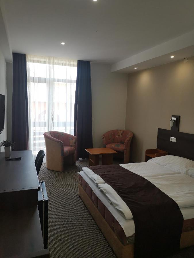 Hotel Tagore Balatonfured Luaran gambar