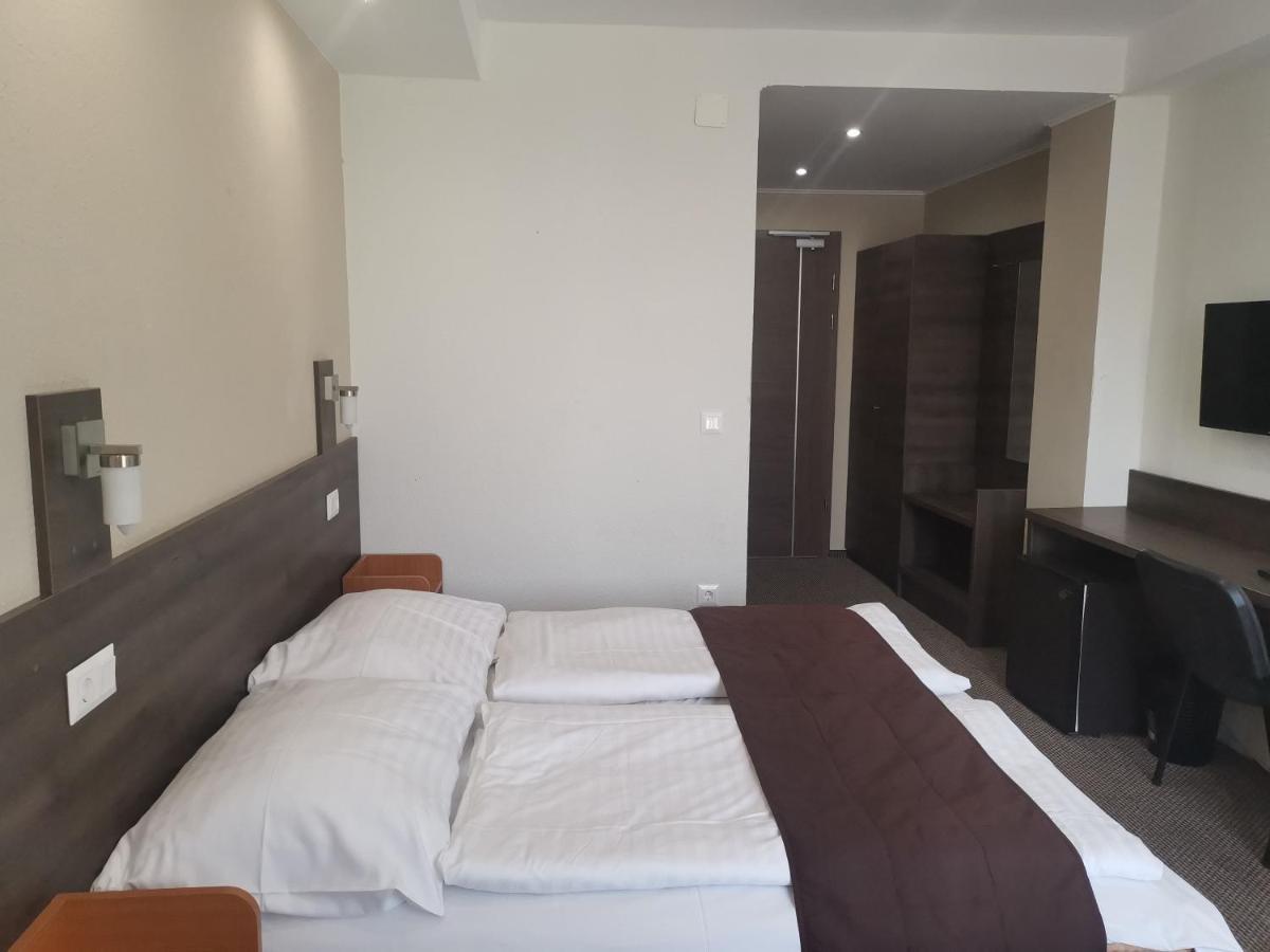 Hotel Tagore Balatonfured Luaran gambar