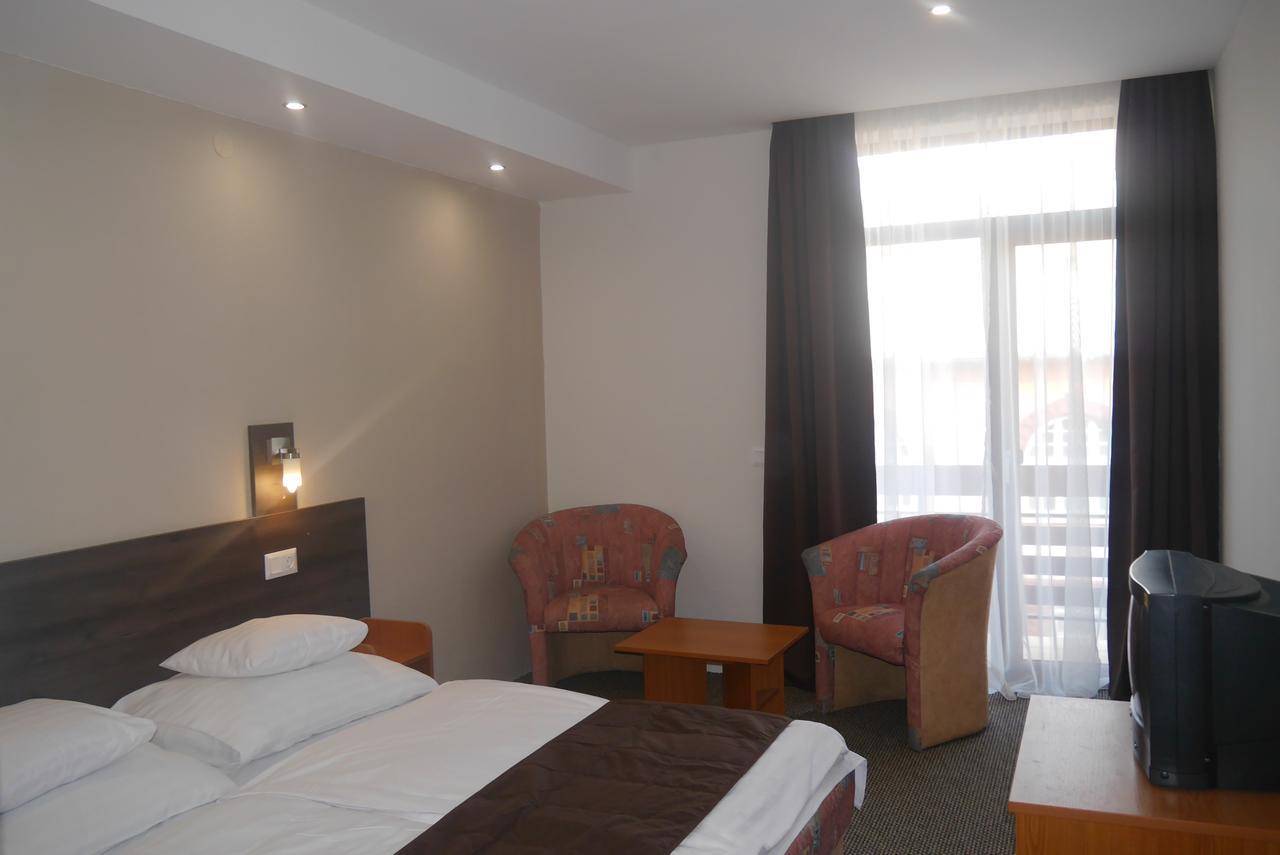 Hotel Tagore Balatonfured Luaran gambar