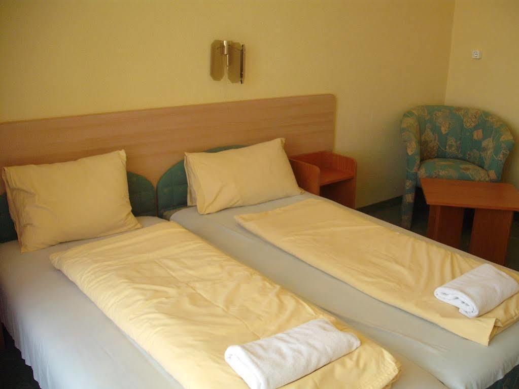 Hotel Tagore Balatonfured Luaran gambar