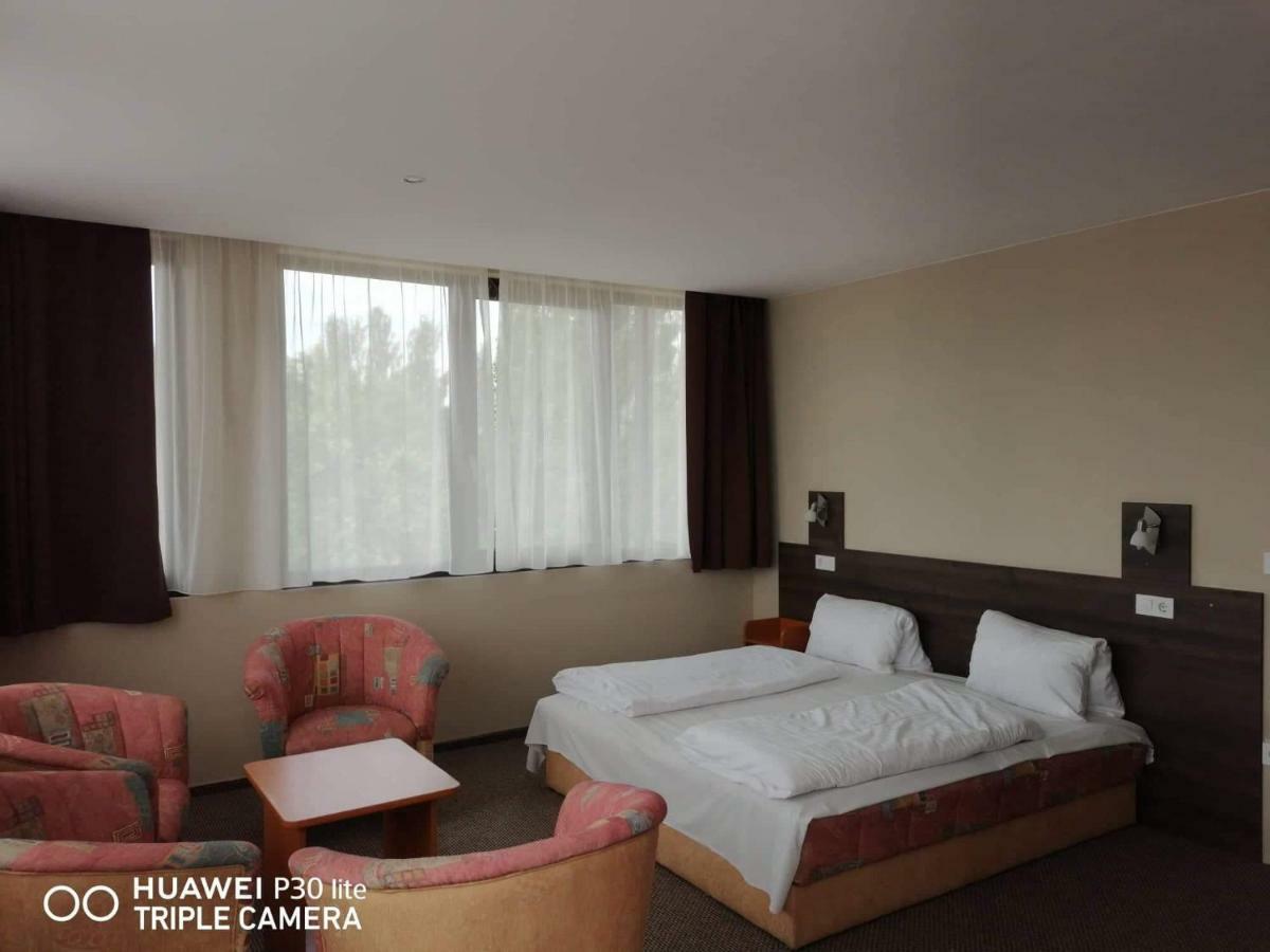 Hotel Tagore Balatonfured Luaran gambar